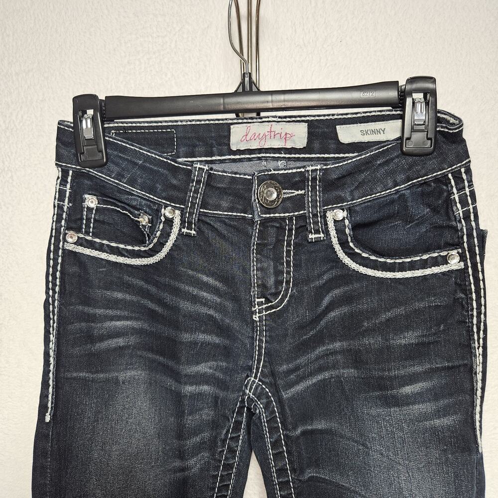Girls Tween Daytrip‎ Jeans SZ 14 Bling Heavy Stitching Skinny Fit